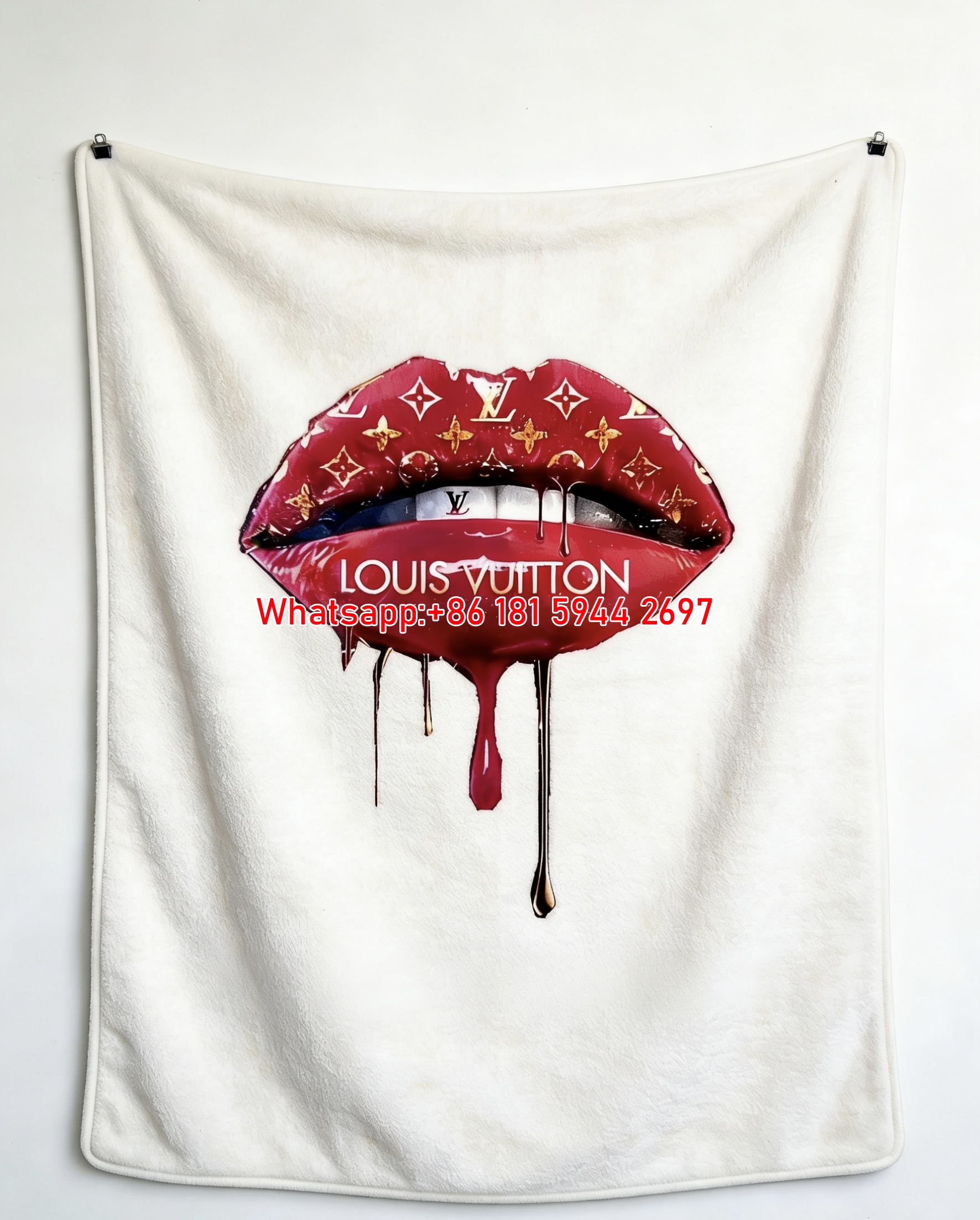 Luxury LV Monogram Lips Fleece Throw 236